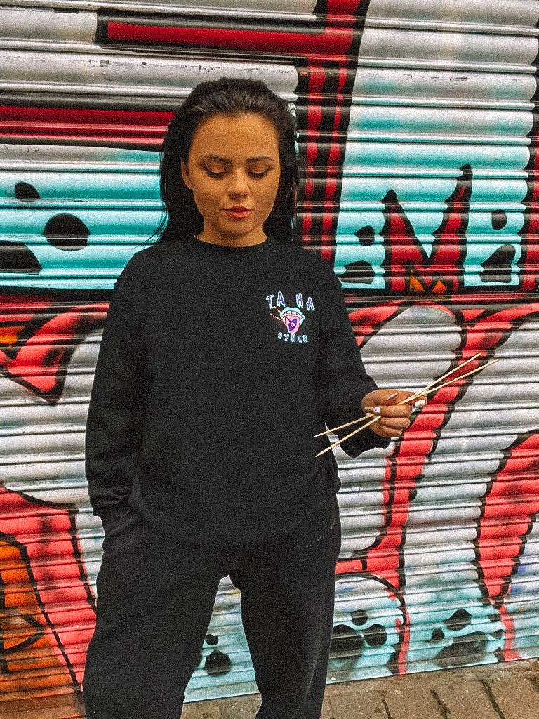 TA HA SYNIN Embroidered Crew Neck Sweatshirt